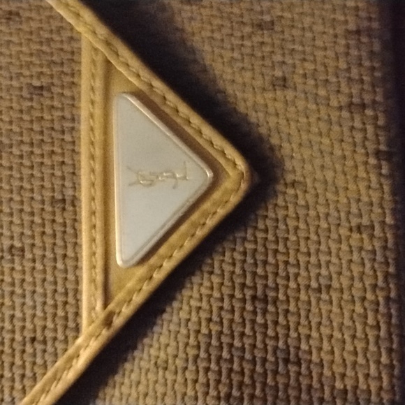 Yves Saint Laurent Clutch Bag With Dust Bag. - Picture 2 of 11